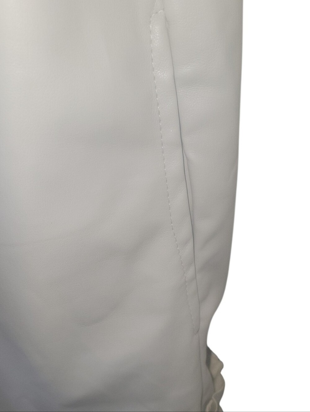 Fate Faux Leather Biege/Cream Puff Sleeve Button-Front Ruffled Hem NWT L - Picture 7 of 9